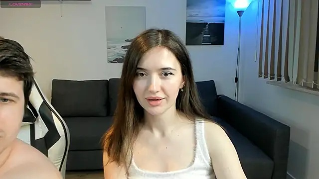 Snapshot of PollyFlame chatting on January 26, 2025, 10:24 pm PollyFlame online show from January 26, 2025, 10:24 pm