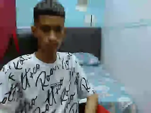 Snapshot of Angelstripboy chatting on October 6, 2025, 11:13 pm Angelstripboy online show from October 6, 2025, 11:13 pm