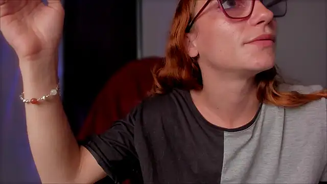 Snapshot of _lh_ chatting on January 27, 2025, 4:33 pm  lh  online show from January 27, 2025, 4:33 pm