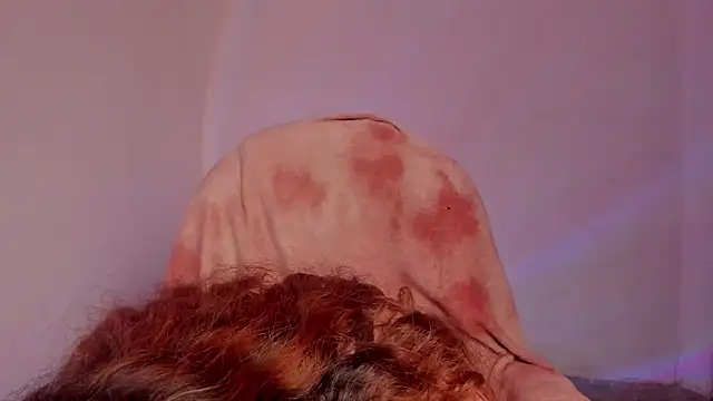 Snapshot of _lh_ chatting on September 15, 2025, 5:40 am  lh  online show from September 15, 2025, 5:40 am