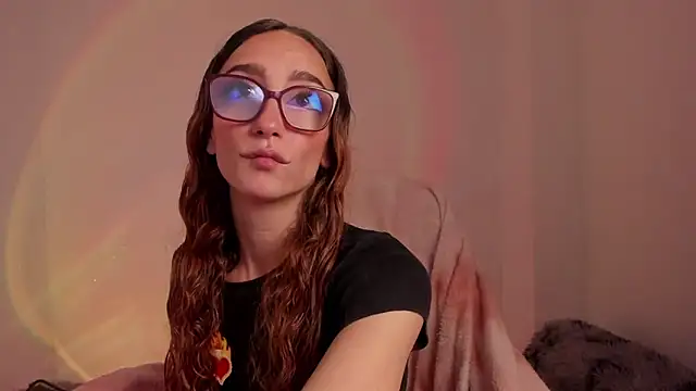 Snapshot of _lh_ chatting on October 21, 2025, 2:07 pm  lh  online show from October 21, 2025, 2:07 pm