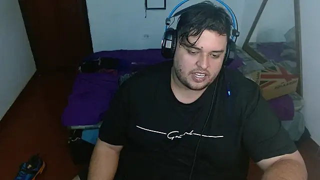 Snapshot of altairstudiosvip_ chatting on December 10, 2024, 2:39 pm altairstudiosvip  online show from December 10, 2024, 2:39 pm