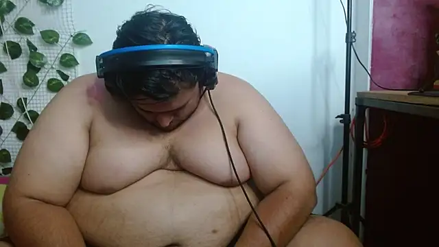 Snapshot of altairstudiosvip_ chatting on January 24, 2025, 2:41 pm altairstudiosvip  online show from January 24, 2025, 2:41 pm