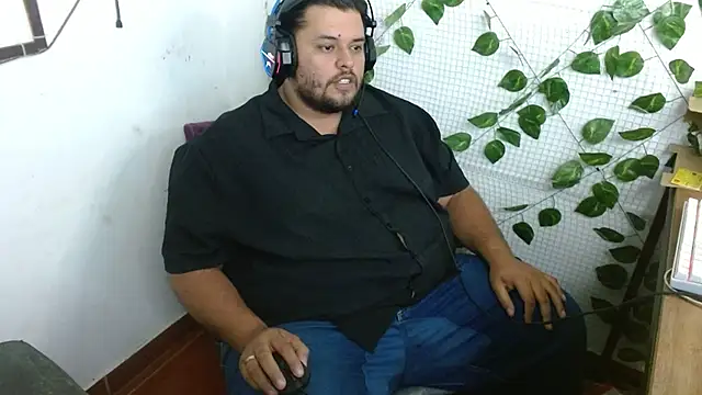 Snapshot of altairstudiosvip_ chatting on October 11, 2025, 1:20 pm altairstudiosvip  online show from October 11, 2025, 1:20 pm