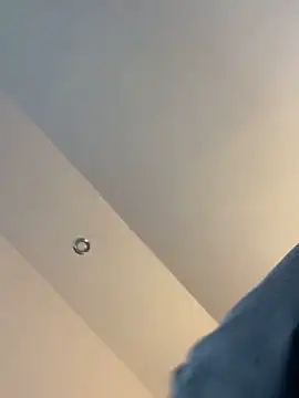 Snapshot of vanjbi45 chatting on December 19, 2024, 10:02 am vanjbi45 online show from December 19, 2024, 10:02 am