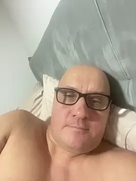 Snapshot of vanjbi45 chatting on January 6, 2025, 9:30 am vanjbi45 online show from January 6, 2025, 9:30 am