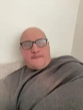 Snapshot of vanjbi45 chatting on February 12, 2025, 12:22 pm vanjbi45 online show from February 12, 2025, 12:22 pm