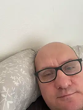 Snapshot of vanjbi45 chatting on February 20, 2025, 9:11 am vanjbi45 online show from February 20, 2025, 9:11 am