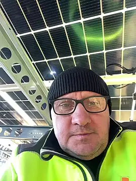 Snapshot of vanjbi45 chatting on March 5, 2025, 10:44 am vanjbi45 online show from March 5, 2025, 10:44 am