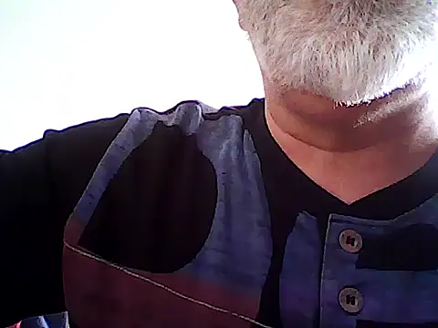 Snapshot of xcimeru chatting on March 7, 2025, 2:45 pm xcimeru online show from March 7, 2025, 2:45 pm