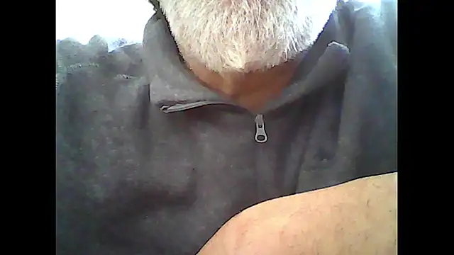 Snapshot of xcimeru chatting on October 8, 2025, 7:17 am xcimeru online show from October 8, 2025, 7:17 am