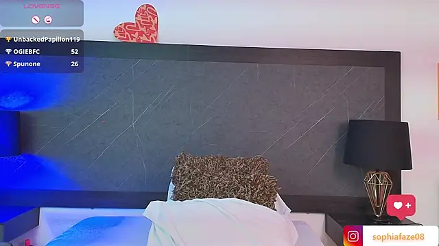 Snapshot of big_tits_in_your_face chatting on February 26, 2025, 2:04 am big tits in your face online show from February 26, 2025, 2:04 am