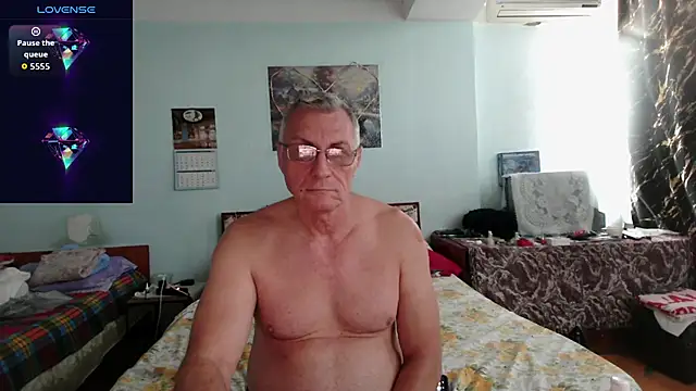 Snapshot of sexman181166 chatting on November 7, 2025, 6:24 am sexman181166 online show from November 7, 2025, 6:24 am