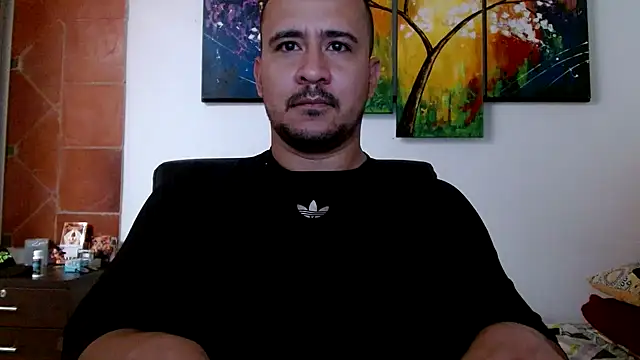 Snapshot of christian_colombian1 chatting on December 13, 2024, 12:28 pm christian colombian1 online show from December 13, 2024, 12:28 pm