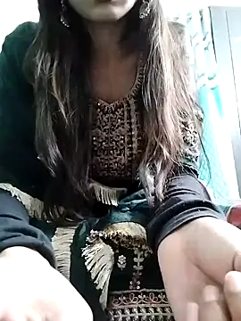 Snapshot of Noor_Darliing chatting on January 29, 2025, 2:53 pm Noor Darliing online show from January 29, 2025, 2:53 pm