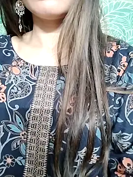 Snapshot of Noor_Darliing chatting on February 16, 2025, 3:27 pm Noor Darliing online show from February 16, 2025, 3:27 pm