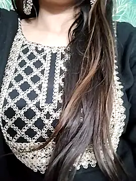 Snapshot of Noor_Darliing chatting on February 17, 2025, 6:26 pm Noor Darliing online show from February 17, 2025, 6:26 pm