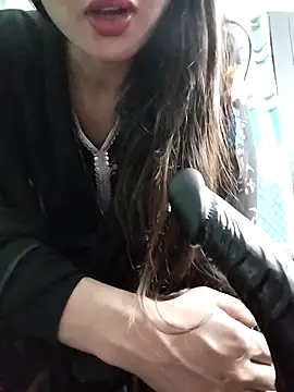 Snapshot of Noor_Darliing chatting on February 27, 2025, 6:09 pm Noor Darliing online show from February 27, 2025, 6:09 pm