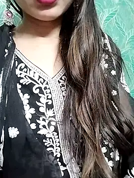 Snapshot of Noor_Darliing chatting on March 4, 2025, 6:18 pm Noor Darliing online show from March 4, 2025, 6:18 pm