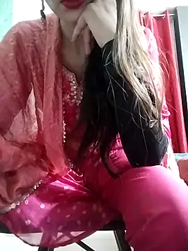 Snapshot of Noor_Darliing chatting on March 20, 2025, 3:04 pm Noor Darliing online show from March 20, 2025, 3:04 pm