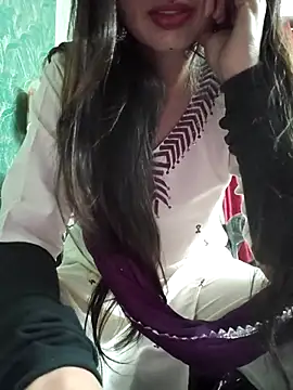 Snapshot of Noor_Darliing chatting on October 3, 2025, 2:25 pm Noor Darliing online show from October 3, 2025, 2:25 pm