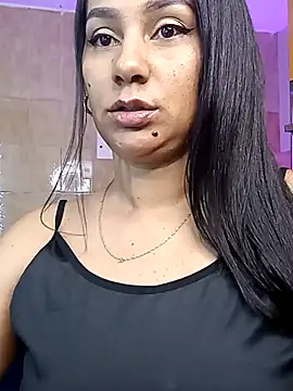 Snapshot of Leticia_goddes chatting on March 12, 2025, 11:31 am Leticia goddes online show from March 12, 2025, 11:31 am