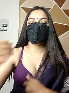 Snapshot of _desigori chatting on February 28, 2025, 3:59 am  desigori online show from February 28, 2025, 3:59 am