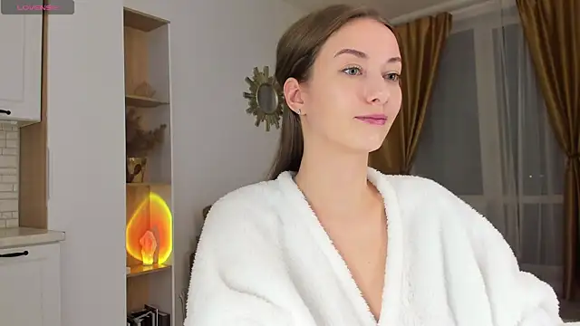 Snapshot of Kelly_Summers chatting on February 4, 2025, 4:39 pm Kelly Summers online show from February 4, 2025, 4:39 pm