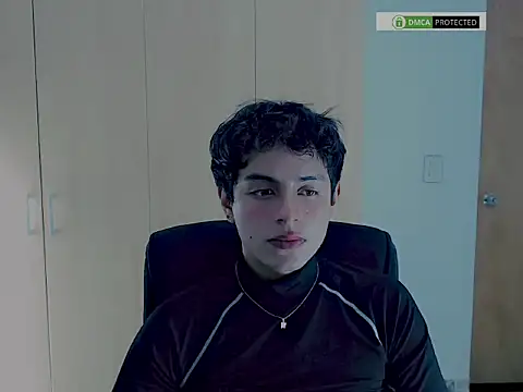 Snapshot of ZHALEM chatting on November 18, 2025, 5:23 am ZHALEM online show from November 18, 2025, 5:23 am