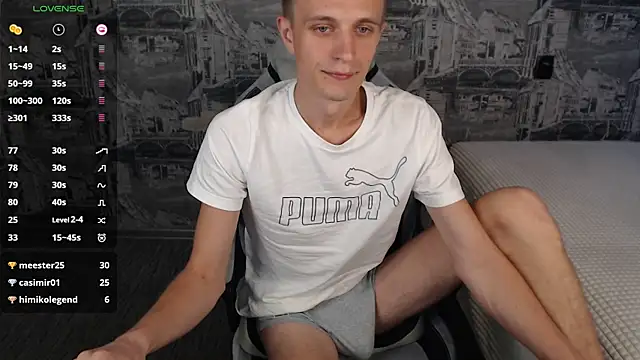 Snapshot of Oliver_Fresh chatting on March 12, 2025, 11:09 am Oliver Fresh online show from March 12, 2025, 11:09 am