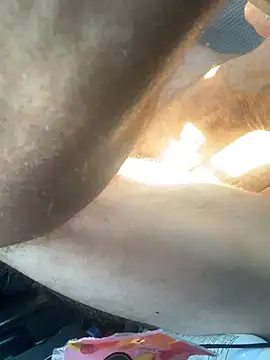 Snapshot of Likewise chatting on January 21, 2025, 9:46 pm Likewise online show from January 21, 2025, 9:46 pm