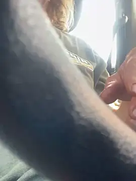 Snapshot of Likewise chatting on January 26, 2025, 12:16 am Likewise online show from January 26, 2025, 12:16 am