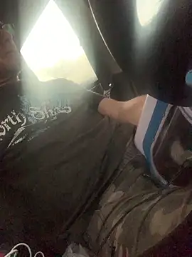 Snapshot of Likewise chatting on February 17, 2025, 4:48 pm Likewise online show from February 17, 2025, 4:48 pm