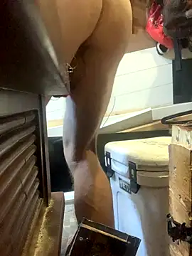 Snapshot of Likewise chatting on September 10, 2025, 5:13 pm Likewise online show from September 10, 2025, 5:13 pm