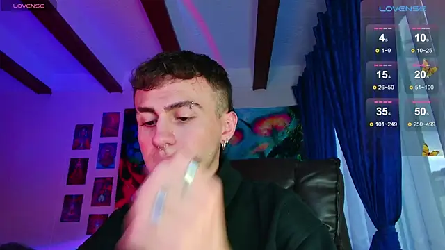 Snapshot of dimitri-bilak chatting on January 26, 2025, 11:08 pm dimitri-bilak online show from January 26, 2025, 11:08 pm