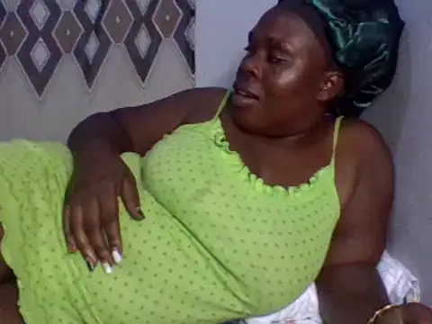 Snapshot of sweett_shaley chatting on January 3, 2025, 7:50 pm sweett shaley online show from January 3, 2025, 7:50 pm