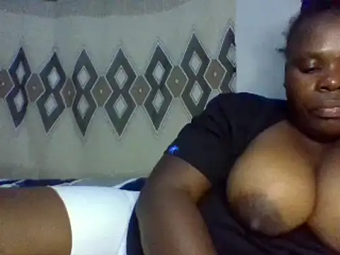 Snapshot of sweett_shaley chatting on January 21, 2025, 11:56 am sweett shaley online show from January 21, 2025, 11:56 am