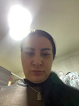 Snapshot of Abril_Luv chatting on March 22, 2025, 1:54 am Abril Luv online show from March 22, 2025, 1:54 am