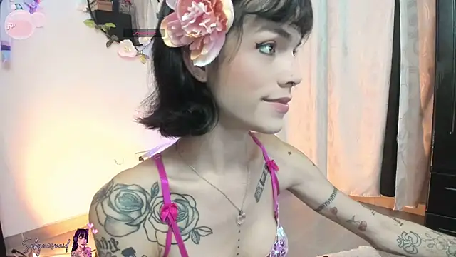Snapshot of Saby_mermaid chatting on October 24, 2025, 10:39 pm Saby mermaid online show from October 24, 2025, 10:39 pm