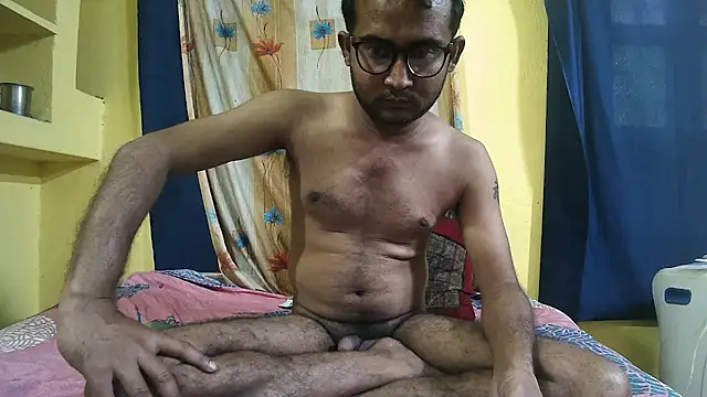 Cute boy2000 online show from January 12, 2025, 9:40 am