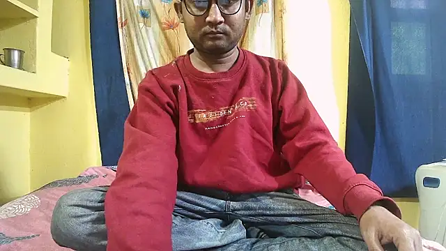 Cute boy2000 online show from January 16, 2025, 10:32 am