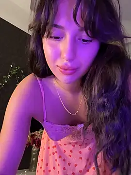 Snapshot of Tasty_Nora chatting on September 10, 2025, 2:22 am Tasty Nora online show from September 10, 2025, 2:22 am