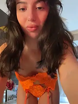 Snapshot of Tasty_Nora chatting on October 2, 2025, 6:09 am Tasty Nora online show from October 2, 2025, 6:09 am