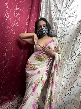 Snapshot of LuscousPussy chatting on December 8, 2024, 12:08 pm LuscousPussy online show from December 8, 2024, 12:08 pm