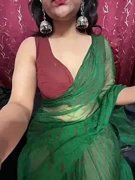 Snapshot of LuscousPussy chatting on February 18, 2025, 4:37 pm LuscousPussy online show from February 18, 2025, 4:37 pm