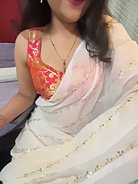 Snapshot of LuscousPussy chatting on November 4, 2025, 7:46 pm LuscousPussy online show from November 4, 2025, 7:46 pm