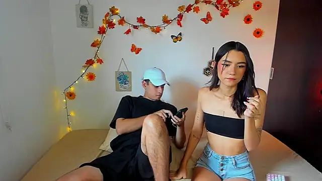 Snapshot of charlottte_queen chatting on September 13, 2025, 8:08 pm charlottte queen online show from September 13, 2025, 8:08 pm