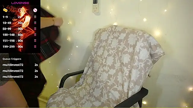 Snapshot of RedHeadSTARx chatting on January 13, 2025, 5:12 pm RedHeadSTARx online show from January 13, 2025, 5:12 pm