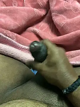 Snapshot of Honeydick7 chatting on February 2, 2025, 5:26 pm Honeydick7 online show from February 2, 2025, 5:26 pm