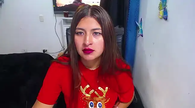 Snapshot of Yunhot_ chatting on December 16, 2024, 11:39 pm Yunhot  online show from December 16, 2024, 11:39 pm